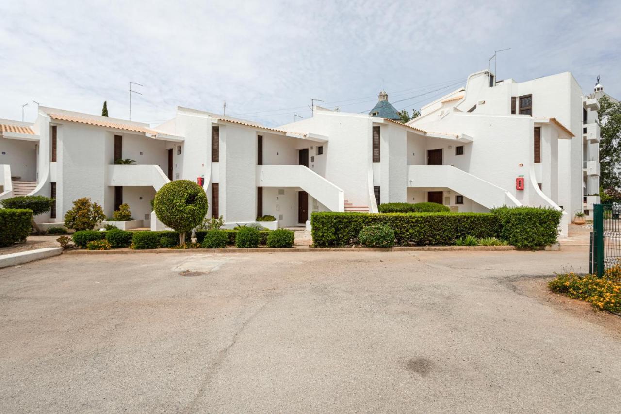 Centralgarve - Premium Apartment In The Center Of Vilamoura - Cota10 Bagian luar foto